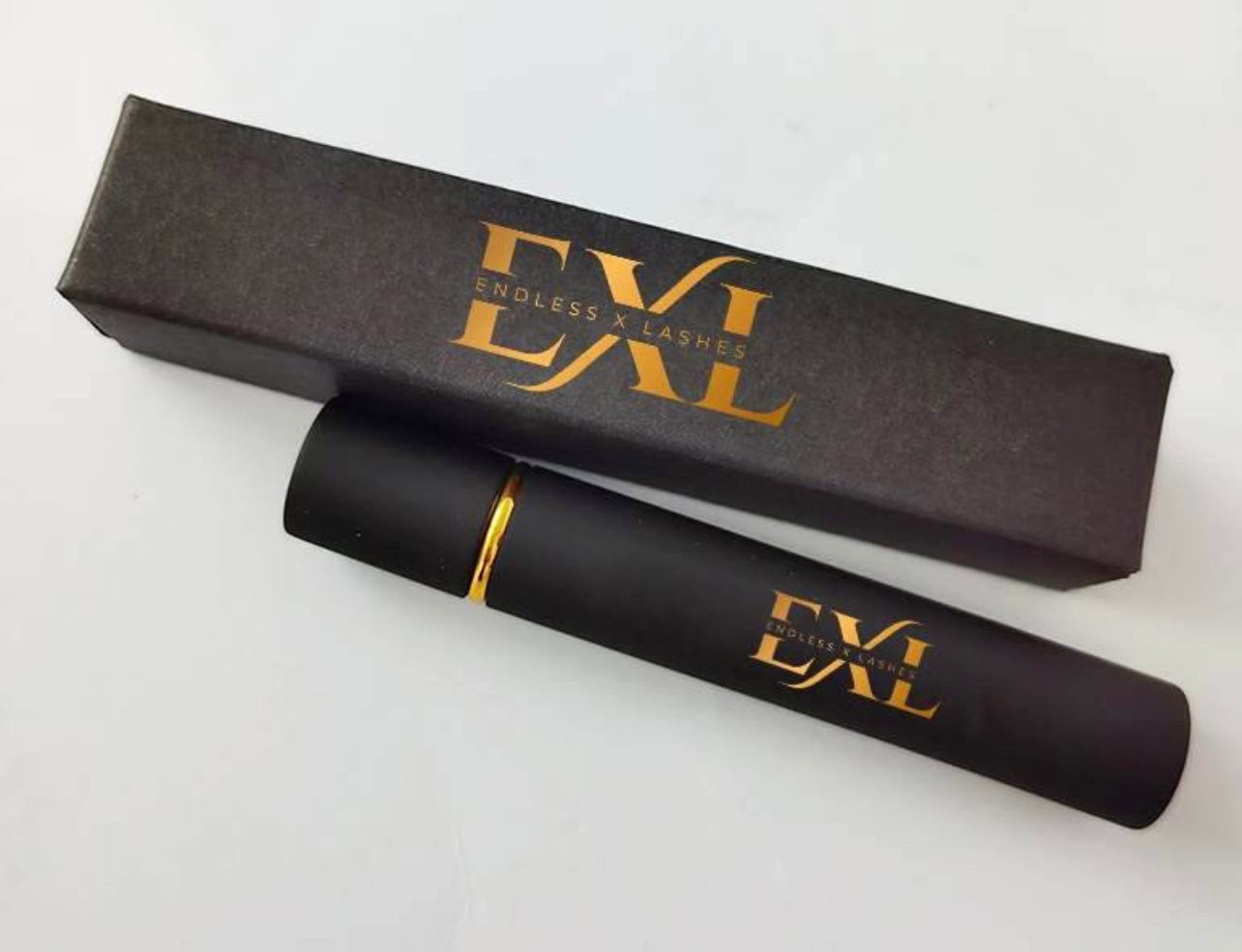 EXL STRONGHOLD LASH GLUE